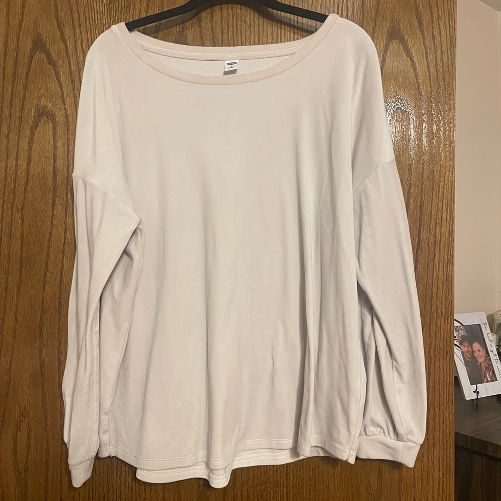 Women's Cream Long Sleeve Top